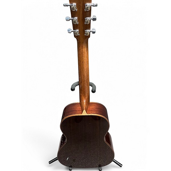 Used Larrivee P09 Custom Ultimate Parlor Natural Acoustic Guitar