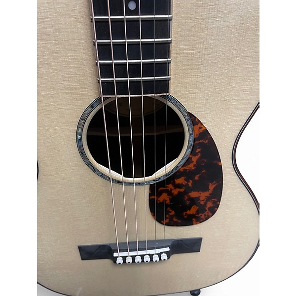 Used Larrivee P09 Custom Ultimate Parlor Natural Acoustic Guitar