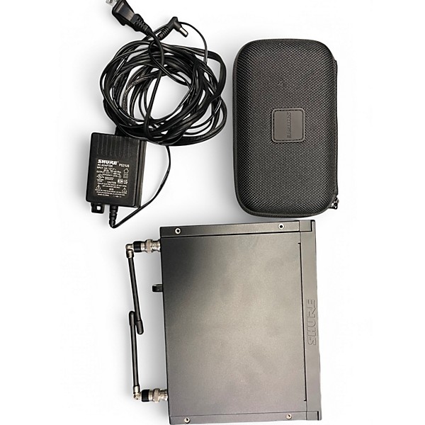 Used Shure BLX4 with MX153 Headset Wireless System