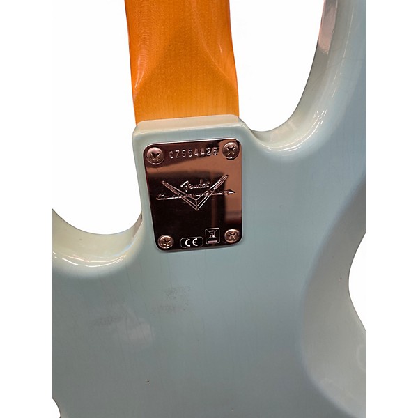 Used Fender 76 JAZZ BASS CUSTOM SHOP Daphne Blue Electric Bass Guitar