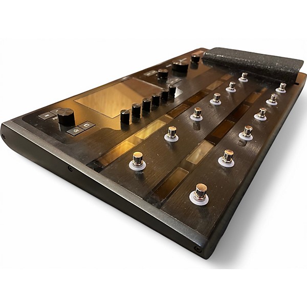 Used Line 6 Helix Effect Processor