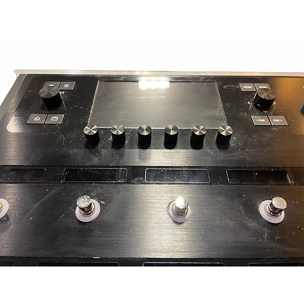 Used Line 6 Helix Effect Processor