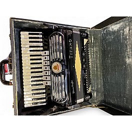Used Titano PALMER HUGHES GRAND Accordion