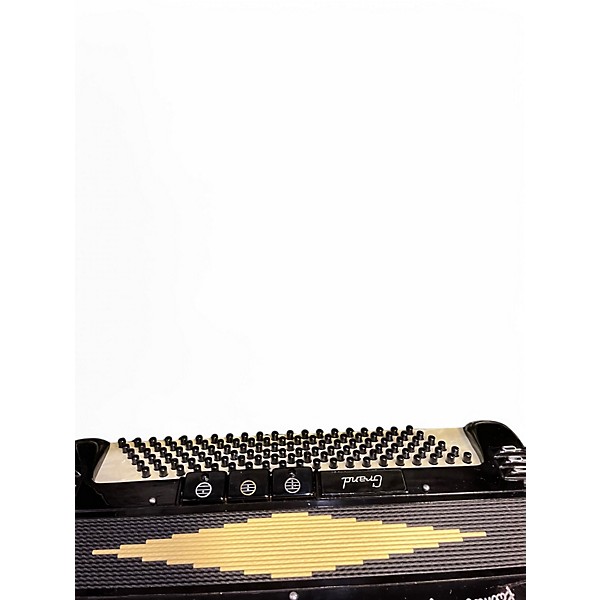 Used Titano PALMER HUGHES GRAND Accordion