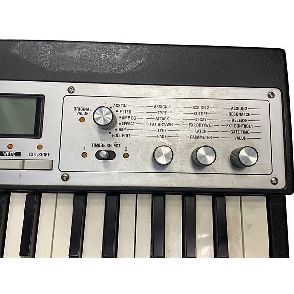 Used KORG Micro Korg XL 37 Key Synthesizer