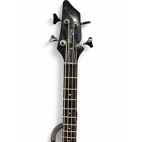 Stagg bc300 bass guitar hotsell
