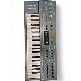 Used Arturia minifreak Synthesizer