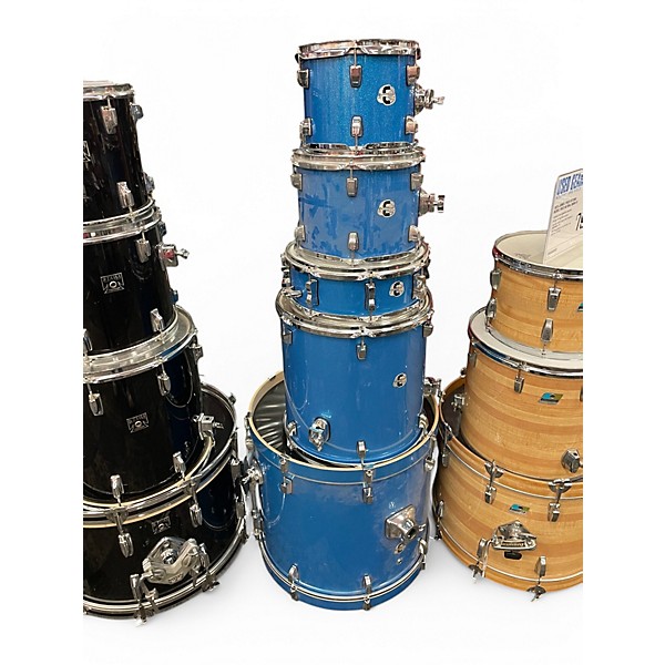 Used Ludwig 5 Piece EVOLUTION MAPLE BLUE SPARKLE BLUE Drum Kit