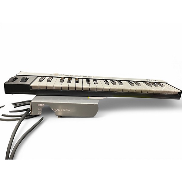 Used IK Multimedia iRig Keys MIDI Controller