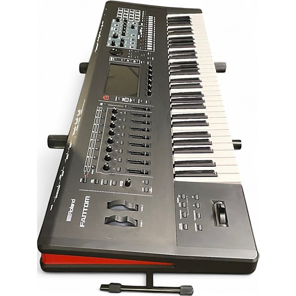 Used Roland Fantom 6 Keyboard Workstation