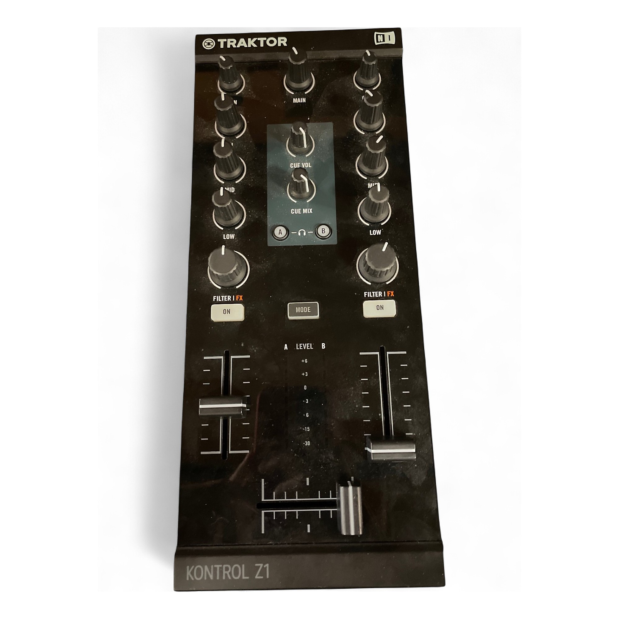 DJ機材 Native Instruments Traktor Kontrol Z1 Native Instruments Traktor Kontrol Z1 – Alto Music