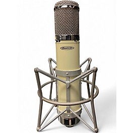 Used Aventone BV-1 MKII Recording Microphone Pack