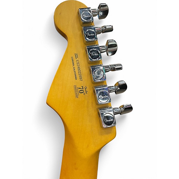 Used Fender American Professional II Stratocaster WHITE Solid Body Electric Guitar