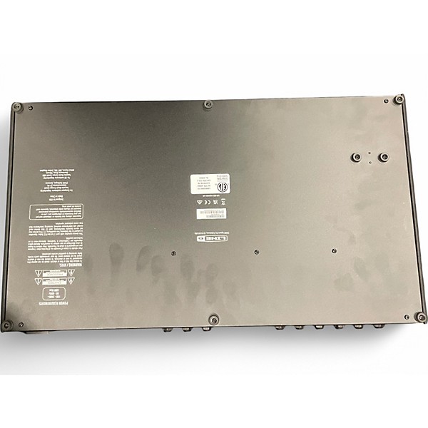 Used Line 6 Helix LT Effect Processor