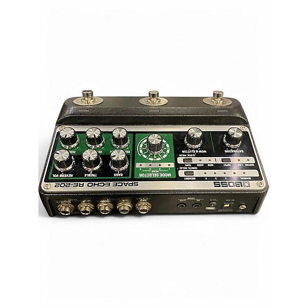 Used BOSS RE-202 Effect Pedal