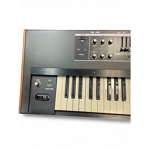 Used Roland VR730 Keyboard Workstation