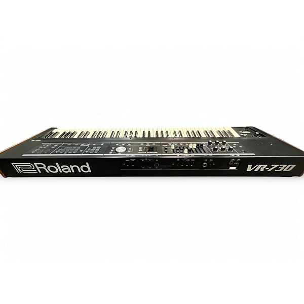 Used Roland VR730 Keyboard Workstation