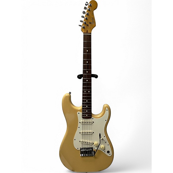 Used Fender Standard Stratocaster Blonde Solid Body Electric Guitar