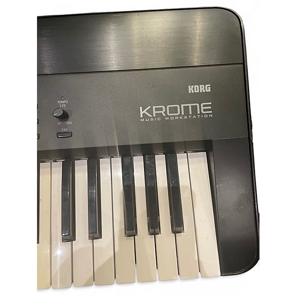 Used KORG Krome 73 Key Keyboard Workstation