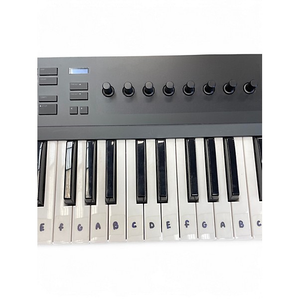 Used Native Instruments Komplete Kontrol A61 MIDI Controller