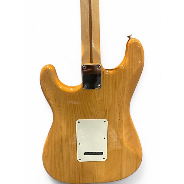 Used 2006 Fender Player Stratocaster Natural Solid Body Electric Guitar