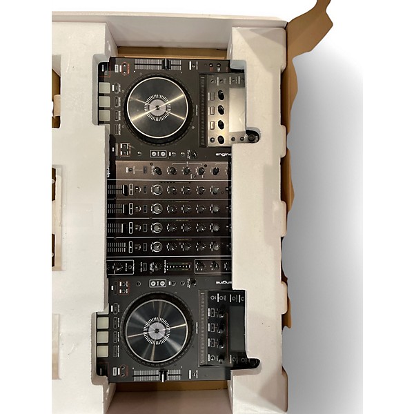 Used Denon DJ MCX8000 DJ Controller