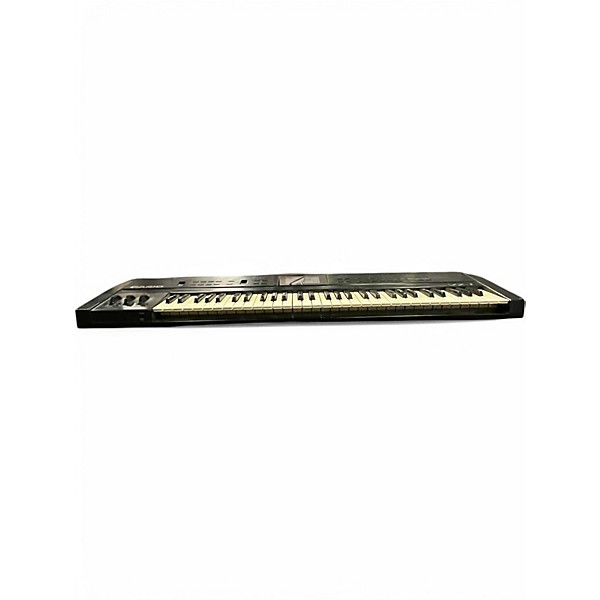 Used Casio professional vz1 61 key Keyboard Workstation