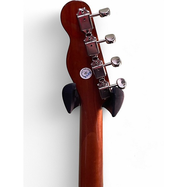 Used Fender montecito Brown Ukulele