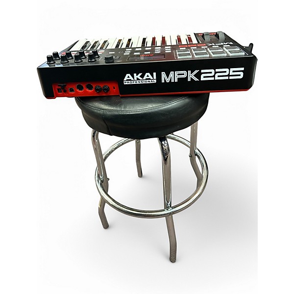 Used Akai Professional MPK225 25-Key MIDI Controller