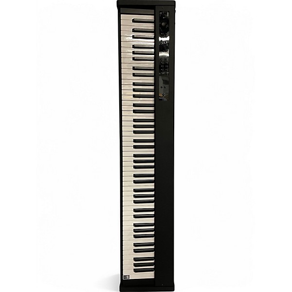 Used KORG D1 Digital Piano
