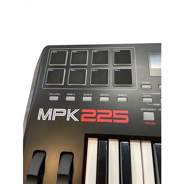 Used Akai Professional MPK225 25-Key MIDI Controller