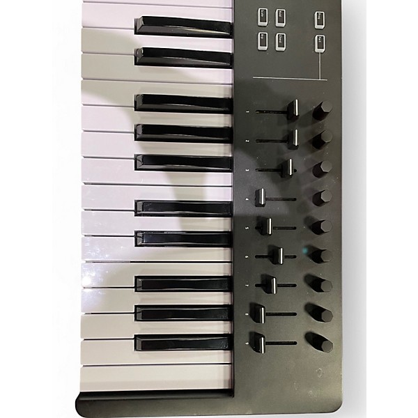 Used Arturia Keylab Essential 61 MIDI Controller