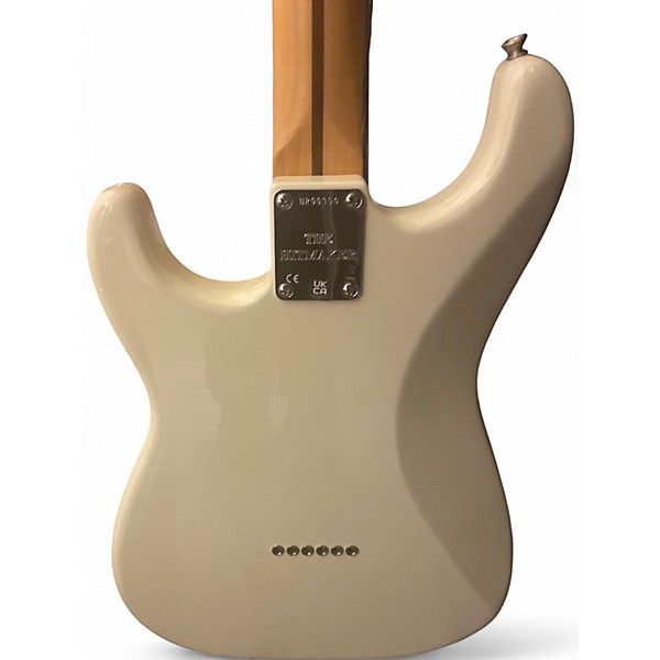 Used Fender NILE RODGERS HITMAKER STRATOCASTER Olympic White Solid Body Electric Guitar