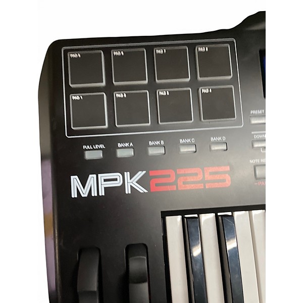 Used Akai Professional MPK225 25-Key MIDI Controller