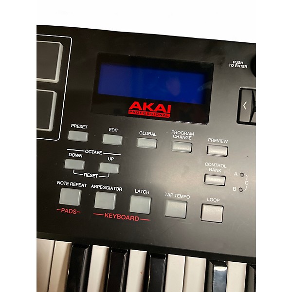 Used Akai Professional MPK225 25-Key MIDI Controller