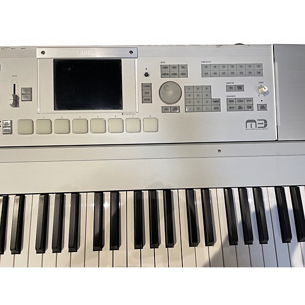 Used KORG M3 88 Key Keyboard Workstation