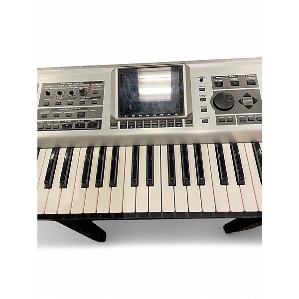 Used Roland Fantom X6 Keyboard Workstation