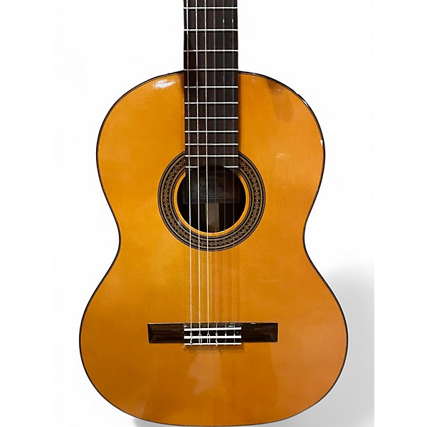 Used 2011 New World ESTUDIO SERIES Natural Classical Acoustic Guitar