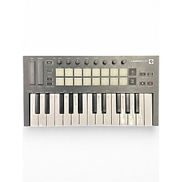 Used Novation Launchkey Mini Mk3 MIDI Controller