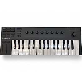 Used Native Instruments Komplete Kontrol M32 MIDI Controller