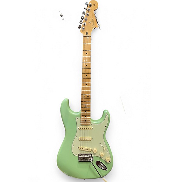 Used Fender Used Fender Player Stratocaster Surf Green Solid