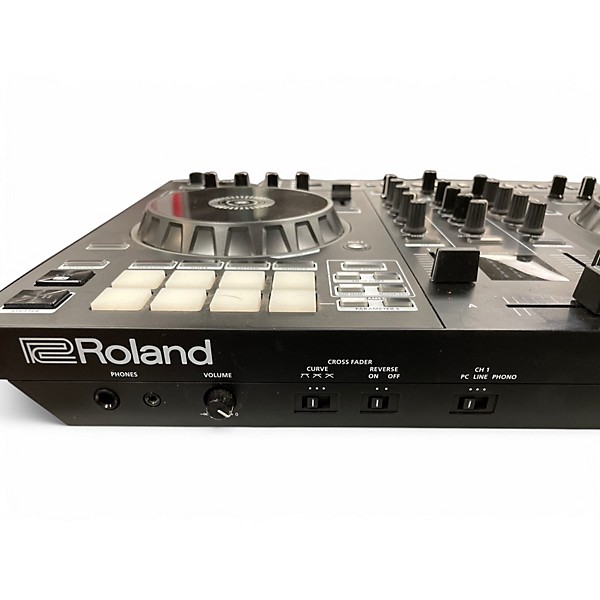 Used Roland DJ505 DJ Controller
