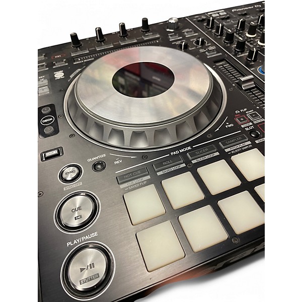 Used 2018 Pioneer DJ DDJSZ2 DJ Controller