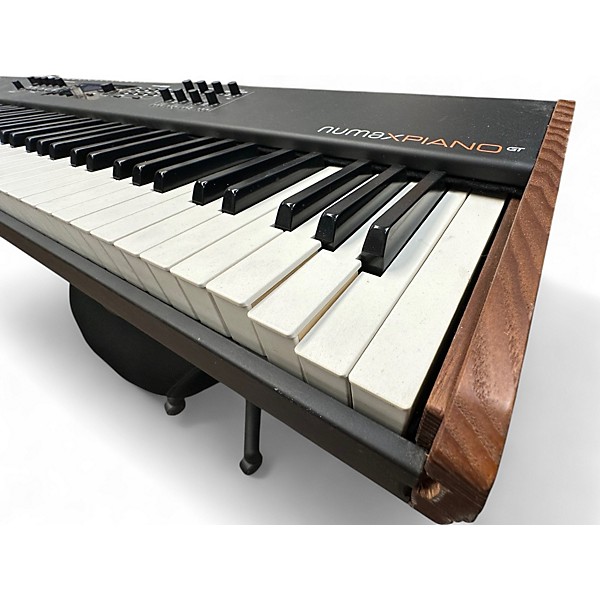 Used Studiologic Numa X Piano Gt Stage Piano