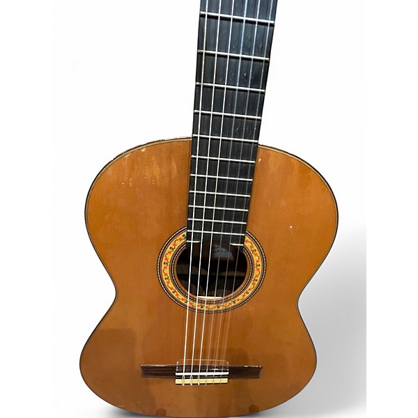 Used Jose Ramirez R2 Natural Classical Acoustic Guitar