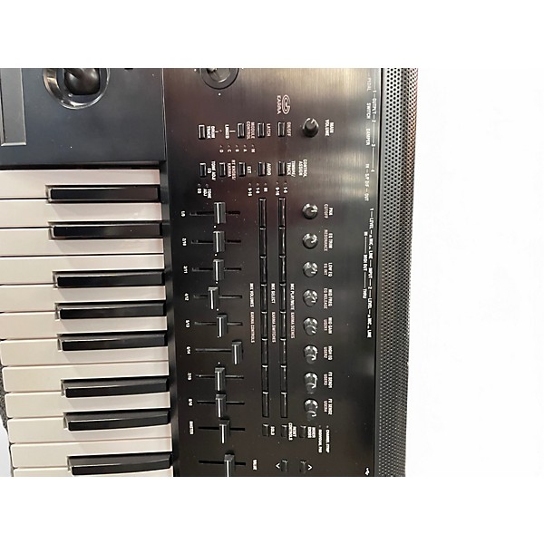 Used KORG Kronos X88 88 Key Keyboard Workstation