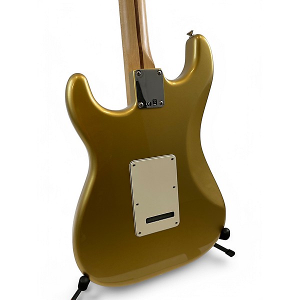 Used 2013 Fender FSR Stratocaster Aztec Gold Solid Body Electric Guitar