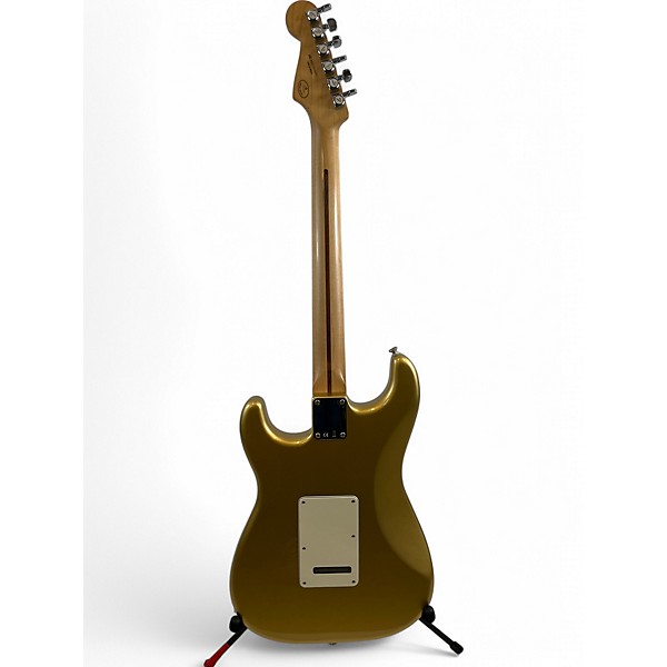 Used 2013 Fender FSR Stratocaster Aztec Gold Solid Body Electric Guitar
