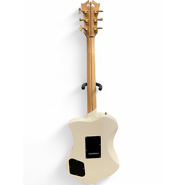 D'Angelico Deluxe Ludlow - Vintage White | Sweetwater
