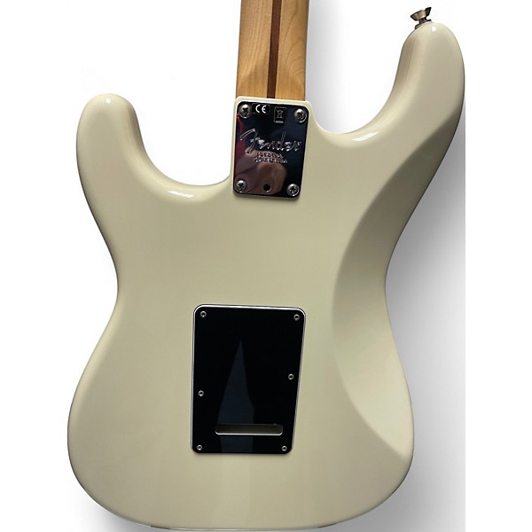 Used Fender American Professional Stratocaster SSS Vintage White Solid Body Electric Guitar